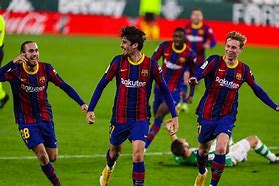 包含梅西梅开二度，助巴萨一鼓作气胜出比赛的词条