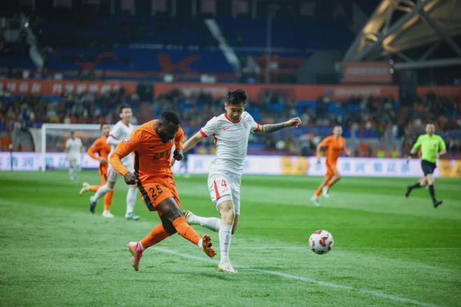 关于中超升班马取得意外突破，潜力被看好的信息