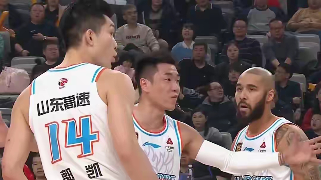 辽宁队遭遇双杀，球员状态下滑