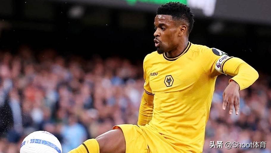 南安普顿客场击败伯恩茅斯，全取三分