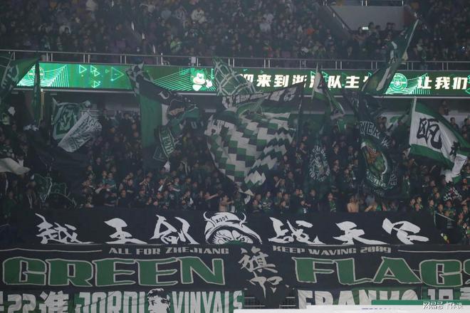 关于维冈竞技逼平狼队，保持不败纪录的信息