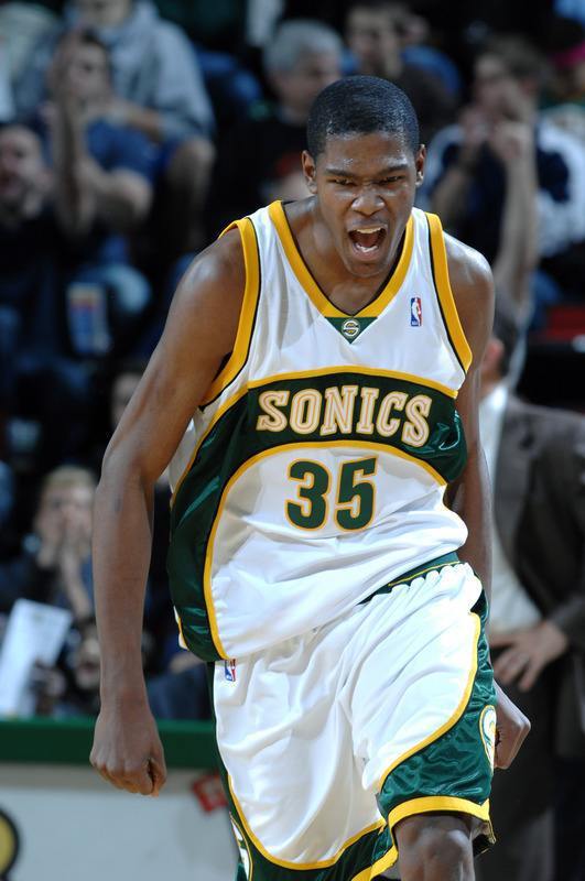 包含西雅图超音速队前锋成为联盟助攻榜冠军的词条 包含西雅图超音速队前锋成为联盟助攻榜冠军的词条