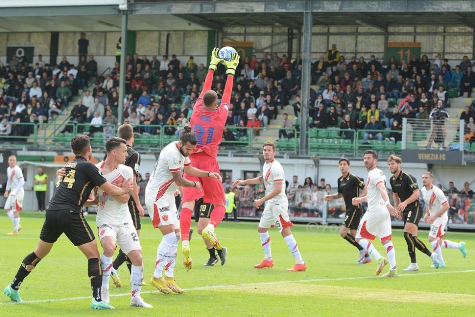 黑白直播nba-包含完美一战！贝内文托大胜帕尔马，取得胜利的词条