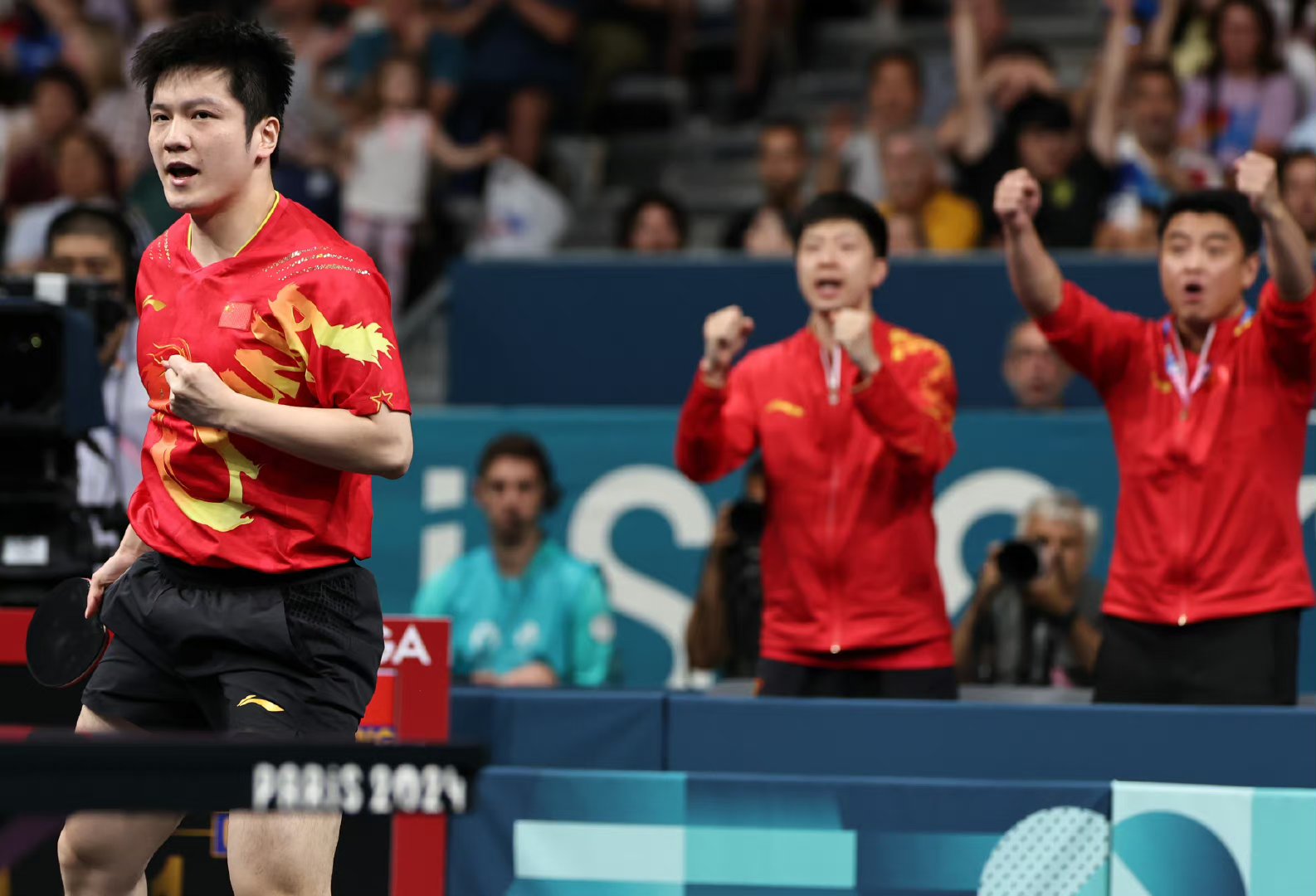 关于东道主代表团出色绽放，夺得金牌的信息