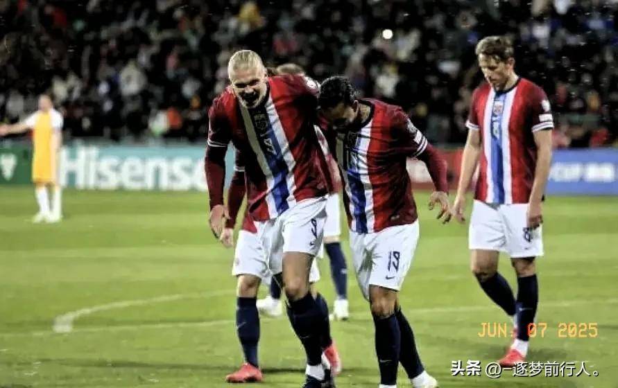 包含欧预赛赛场上球队犀利进攻，对手难以招架的词条