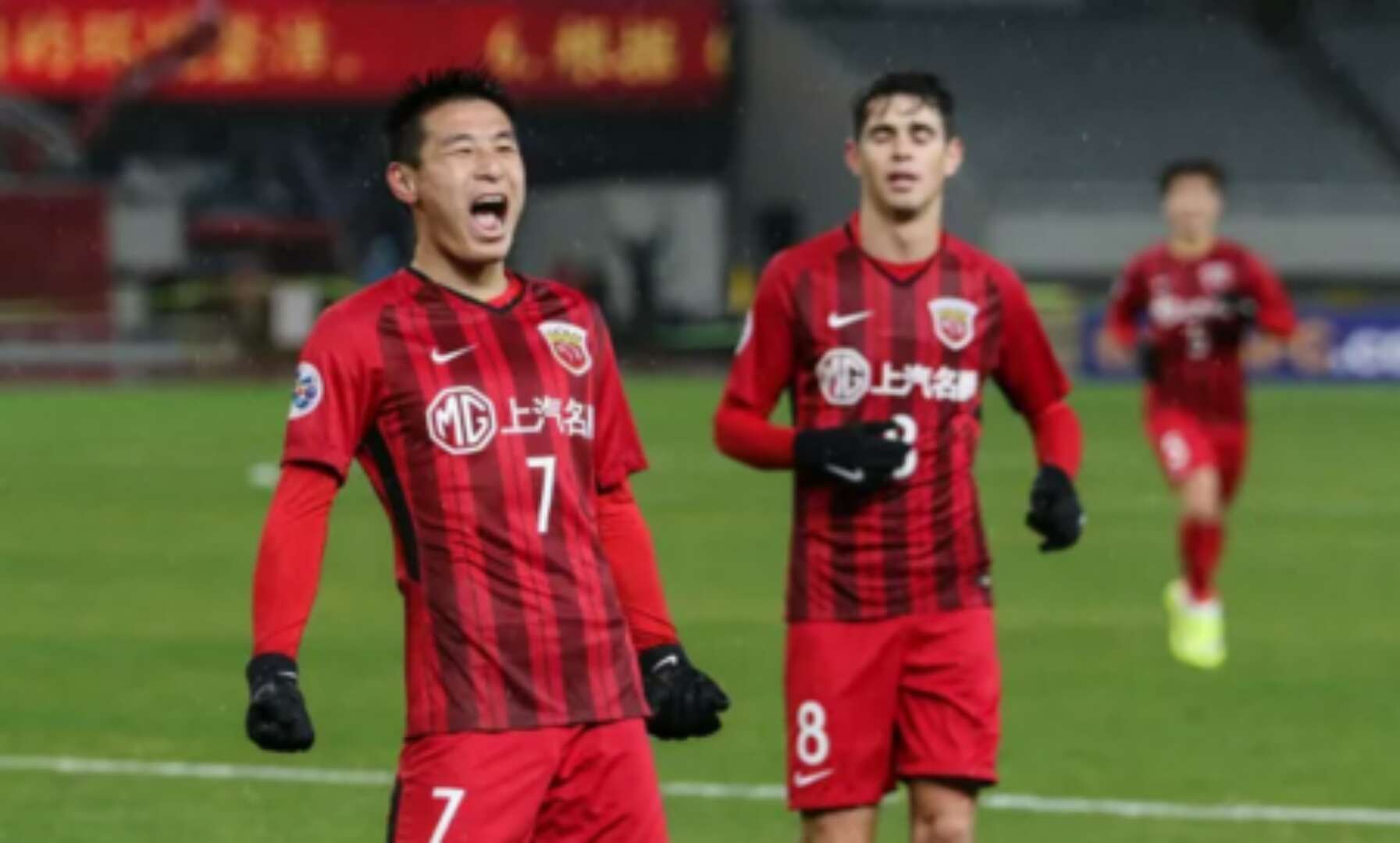 黑白直播-上港战平权健，无缘中超夺冠；恒大击败建业，射程球队夺冠希望渺茫的简单介绍