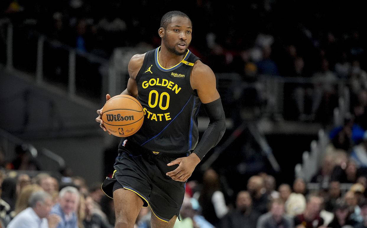 球员在比赛中的非凡表现引发了对其职业生涯的热议的简单介绍 球员在比赛中的非凡表现引发了对其职业生涯的热议的简单介绍