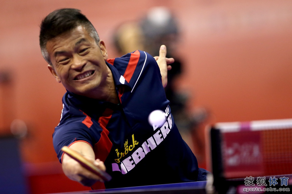 奥地利队险胜韩国队，马龙刷新纪录