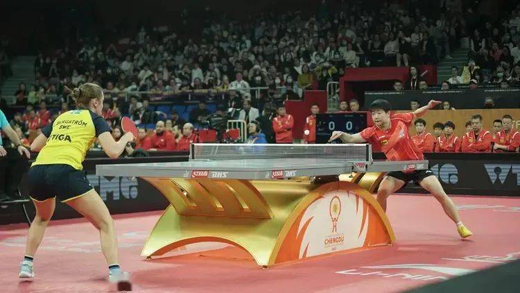 英格兰队力克瑞典队，林高远统治全场