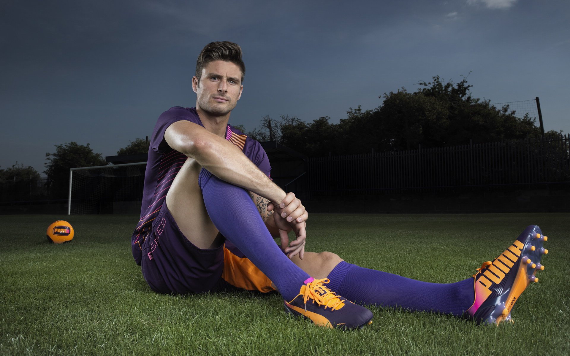 铁闸无声，当斯通斯将美加墨之夜铸成对手的牢笼