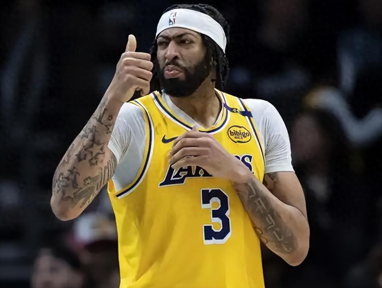 年度焦点之战焦点战,火箭压哨击败老鹰 年度焦点之战焦点战,火箭压哨击败老鹰